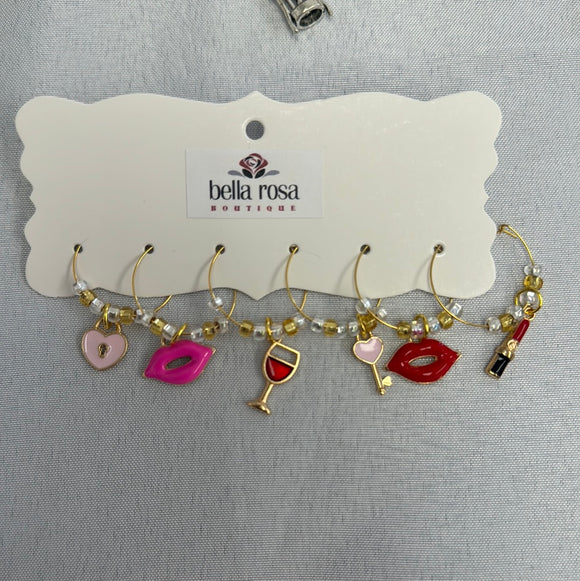 Lips and things wine charms