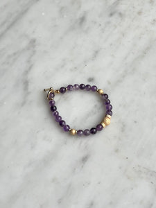 Amethyst and gold bracelet