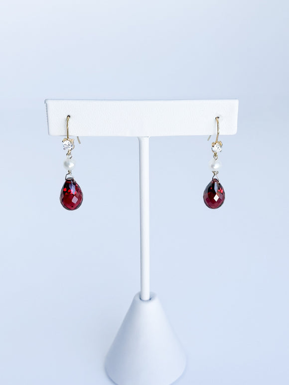 Garnet cubic zirconia earrings with freshwater pearl