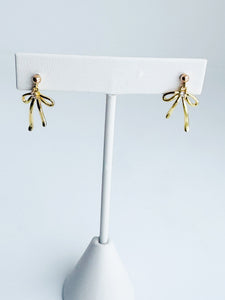 18kt Gold-filled bow earrings. 14kt Gold-filled posts.